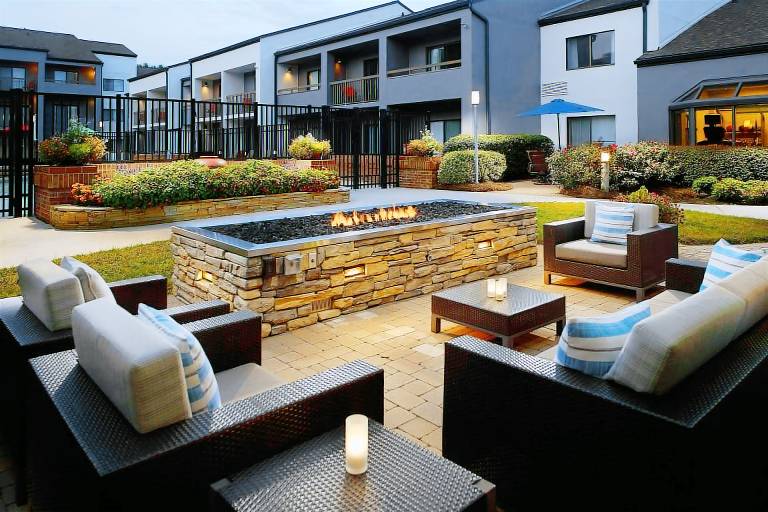 Courtyard by Marriott Raleigh Midtown — photo 3