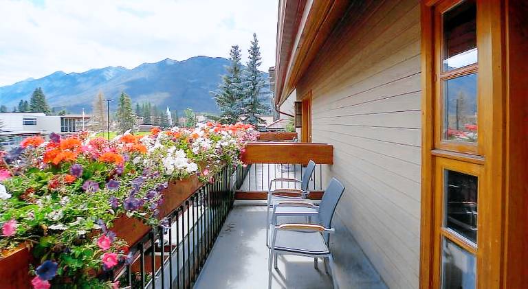 Banff Ptarmigan Inn — photo 5