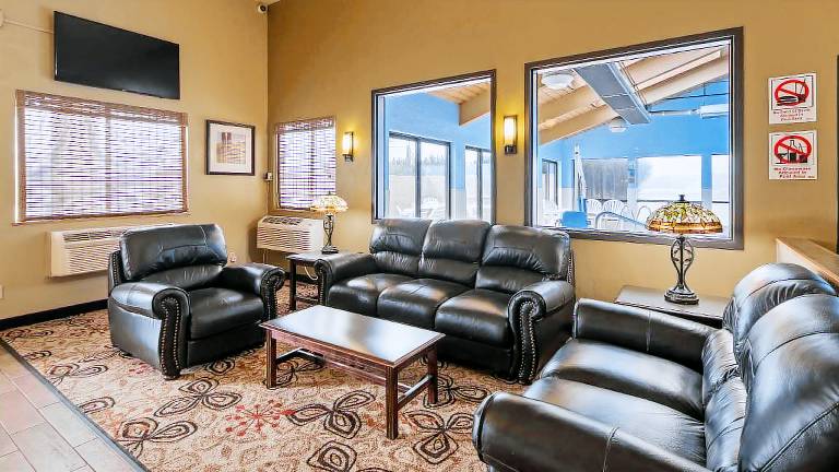 SureStay by Best Western Ellensburg — photo 3