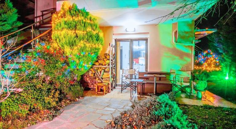 Fully equipped holiday apartment with terrace, yard & grill | Good for workation | Pet-friendly in Ioannina