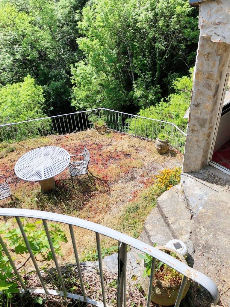 Gite with patio, garden & barbecue — photo 2
