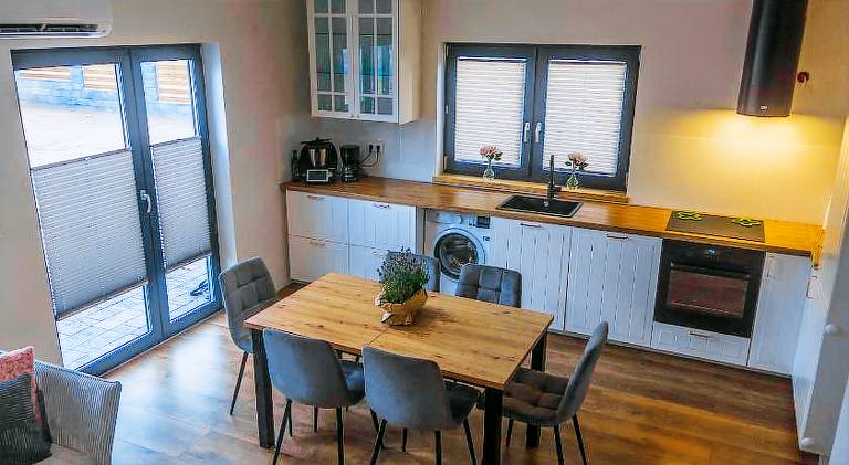 Rental apartment with terrace, yard & barbeque in Rewal