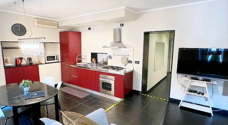 Rental apartment | Next to Piazza De Ferrari — photo 2