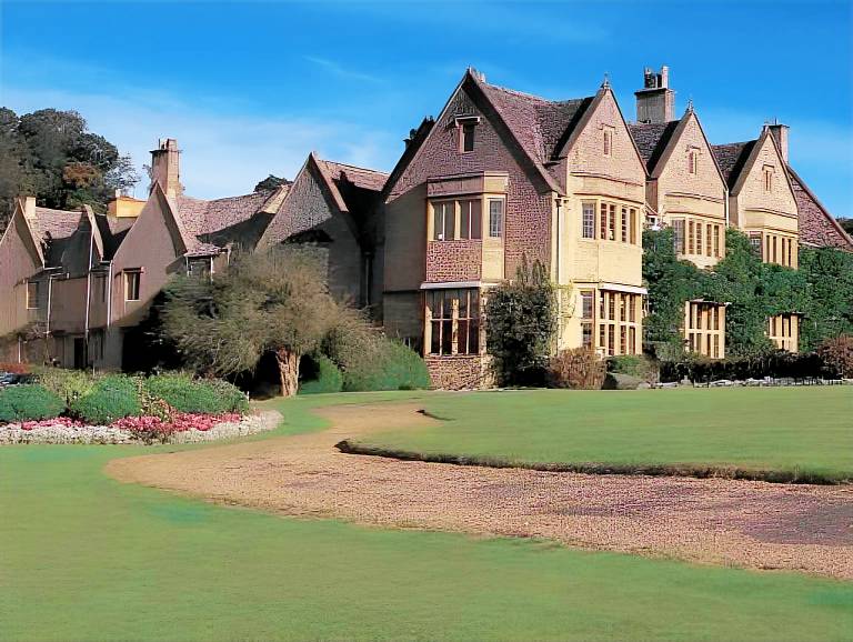 Nice vacation home with yard & terrace | Dogs allowed in Chipping Campden