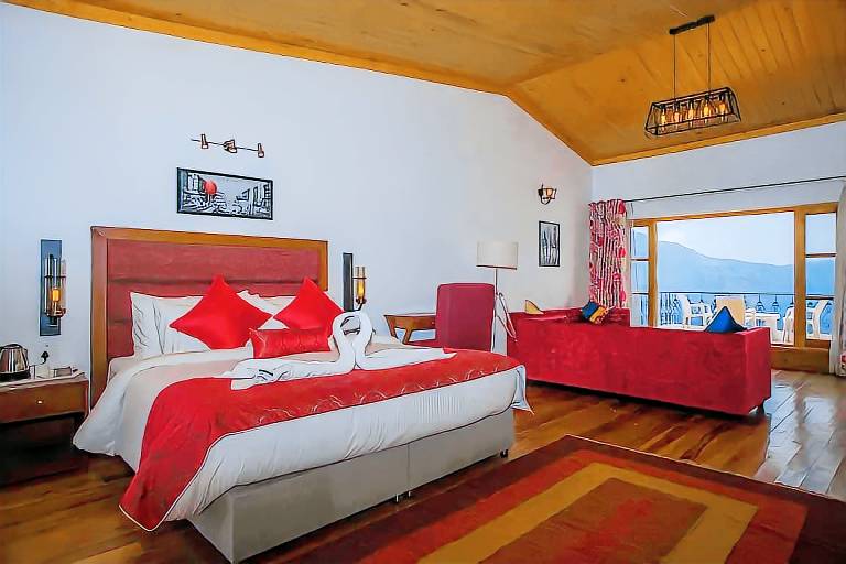 Villa with barbecue & garden — photo 2