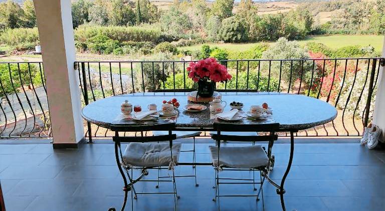 Les Lauriers, chambre d'hotes in Oristano