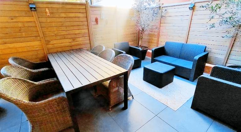 Super appartement 2 a 6 pers garage prive, centreville, plage 150m, 2 terrasses — photo 3