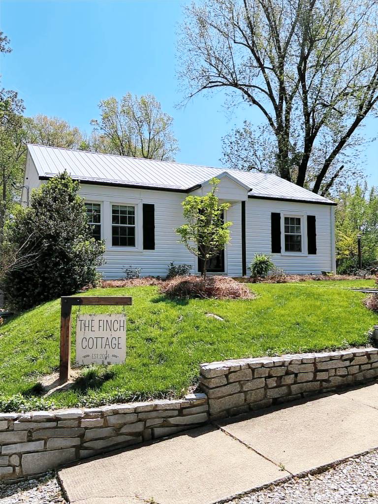 Cabin Mount Airy