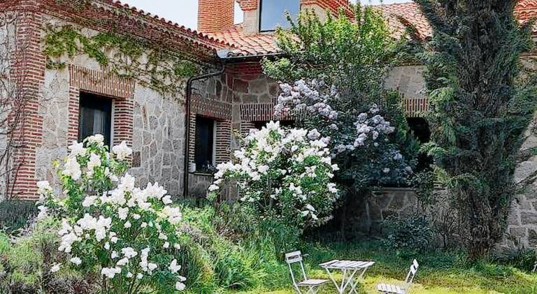 House Narrillos de San Leonardo