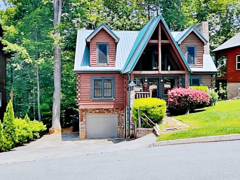 513PEYTONSHIDEGATNCB - Peyton's Hideaway — photo 3