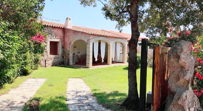 Pleasant vacation home | Next to the beach | Pets allowed in Arzachena