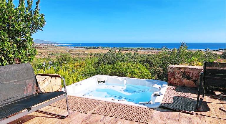 Lovely vacation home with jacuzzi | Dogs allowed — photo 3