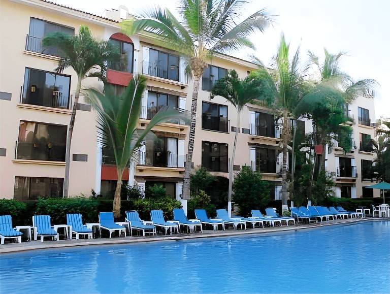 Puerto de Luna Pet Friendly and Family Suites in Puerto Vallarta