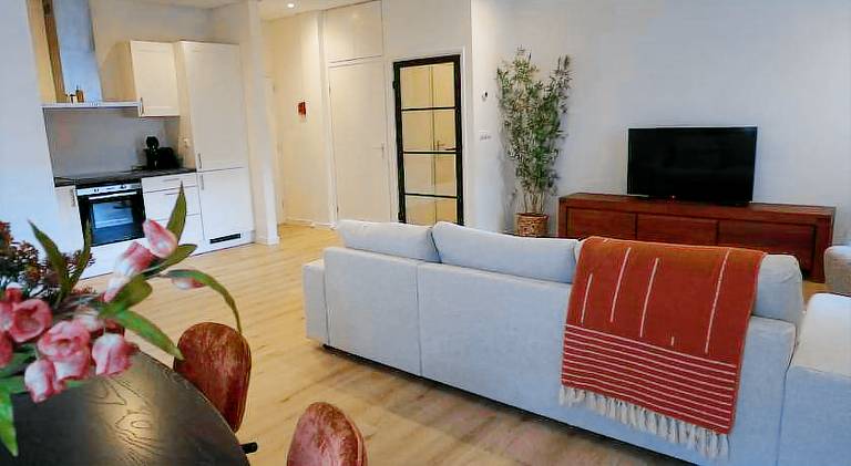 Apartment with 2 rooms for 6 persons — photo 2