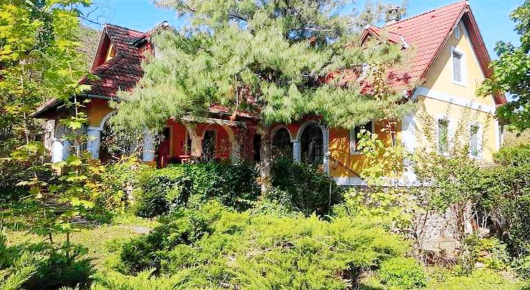 Vacation home with 2 rooms for 6 persons in Veszprem
