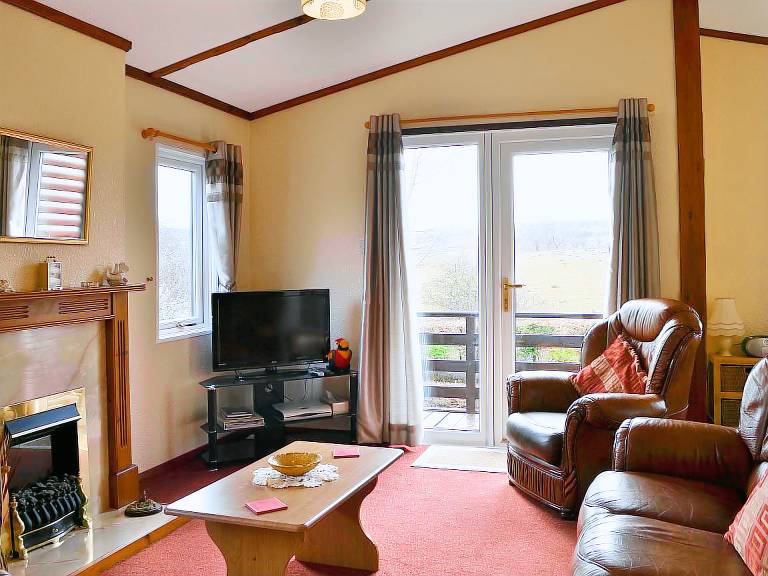 Children-friendly cottage with yard | Pets allowed — photo 3