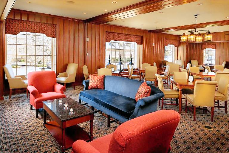 Williamsburg Lodge, Autograph Collection — photo 2