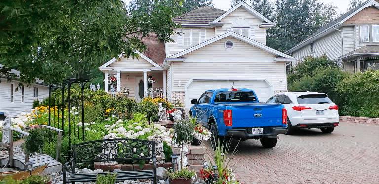 House Thunder Bay