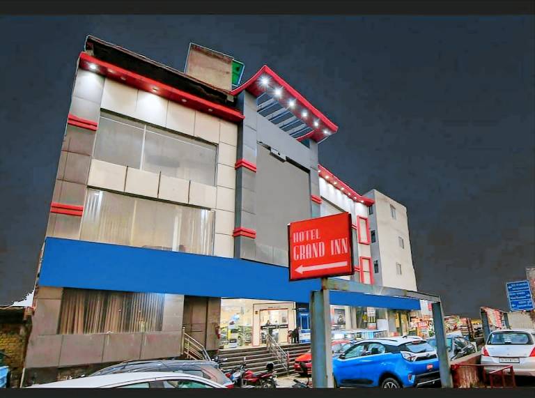 Hotel Grand Inn