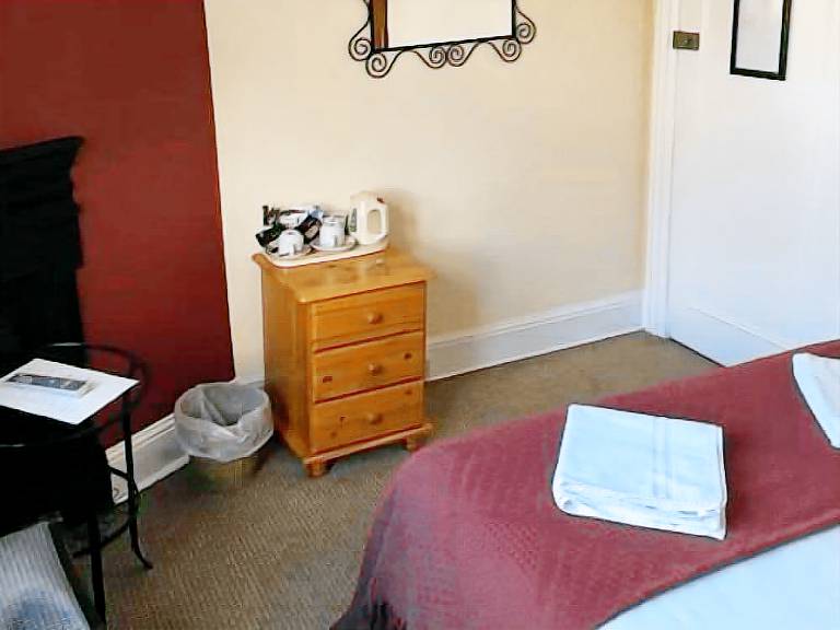 Bed & Breakfast Ealing