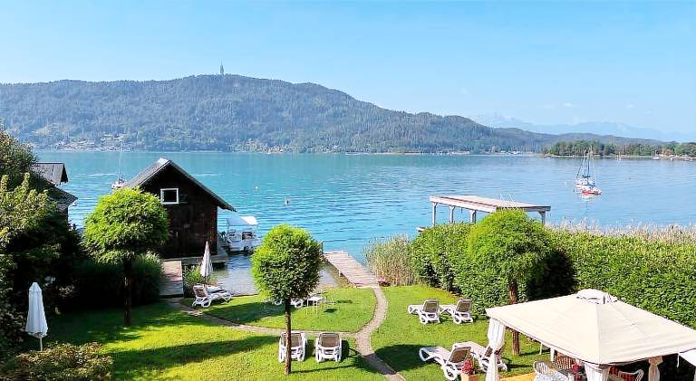 Zimmer am See in Poertschach am Woerthersee