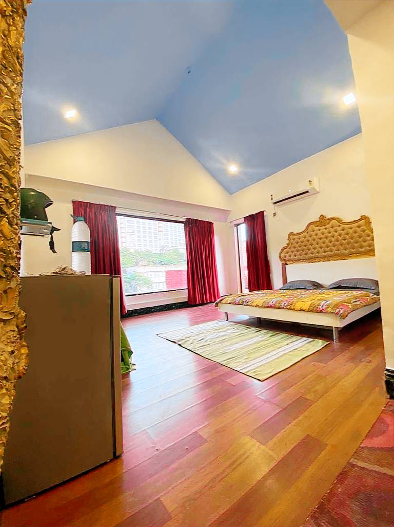 Villa with pool | Pets are welcome — photo 2