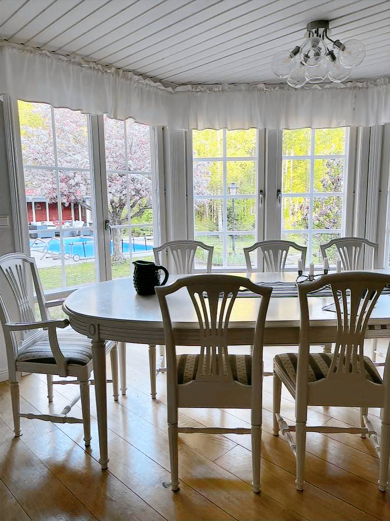 Charming property with private pool — photo 2