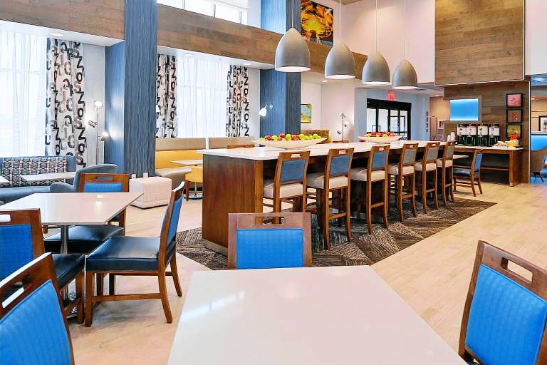 Hampton Inn & Suites Cincinnati-Mason, OH — photo 2