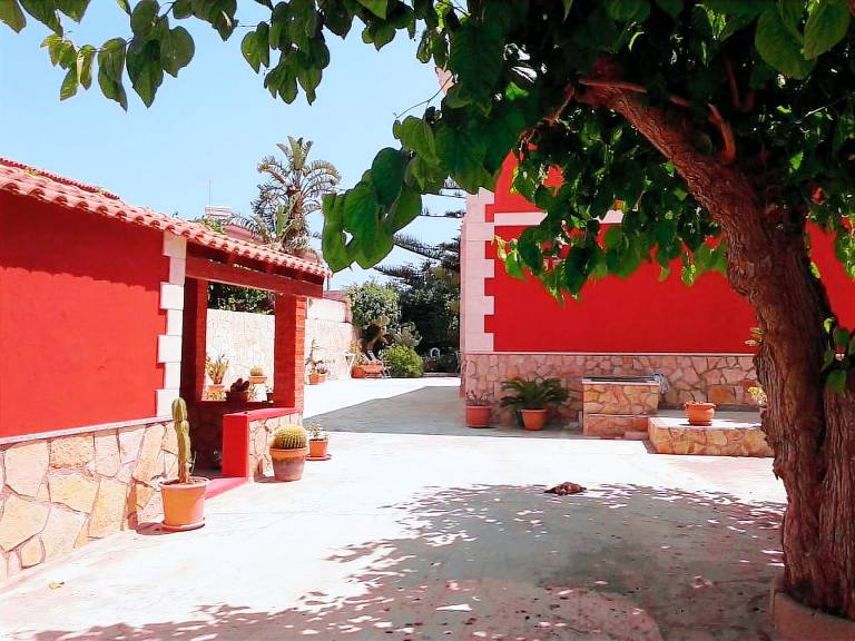 Children-friendly villa with garden | Close to the beach | Pets are welcome — photo 2