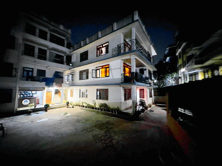 Serviced apartment with patio & yard in Kathmandu