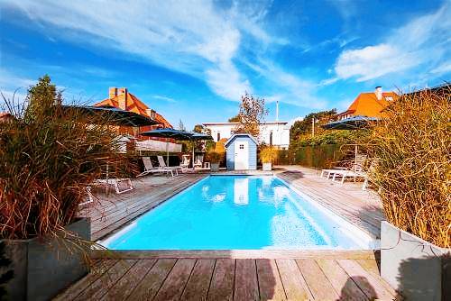 Bed & Breakfast  Bredene