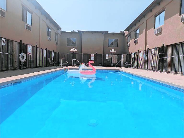 Sagebrush Inn & Suites — photo 3