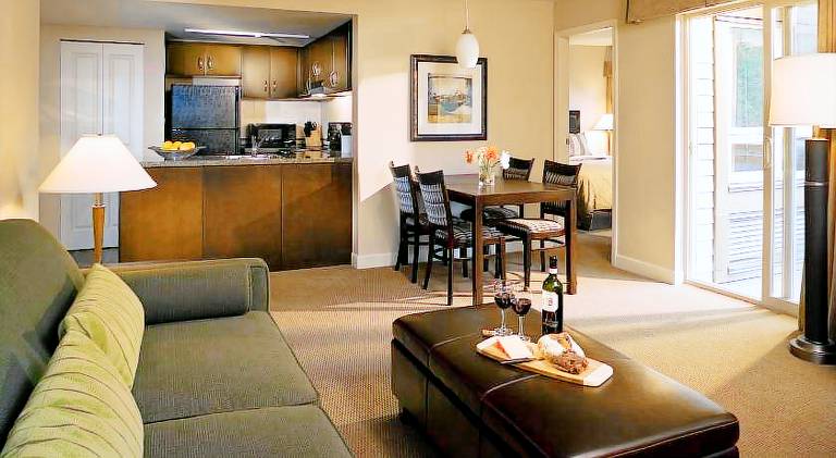 Executive Suites Hotel and Resort, Squamish — photo 2