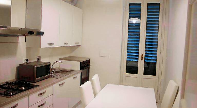 Holiday apartment with 2 rooms for 4 persons — photo 3
