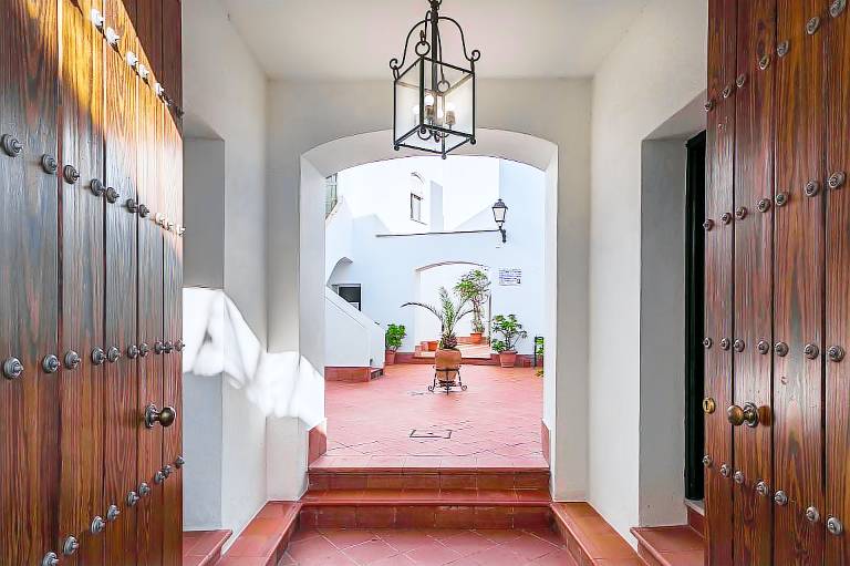 Family Friendly Apartment "La Tahona de Max&Jan" with Rooftop Terrace — photo 4
