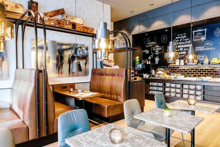 Motel One Nurnberg-City — photo 3
