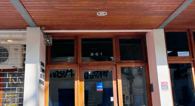Serviced apartment with pool — photo 5