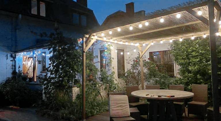 Vacation home with patio, grill & yard — photo 3