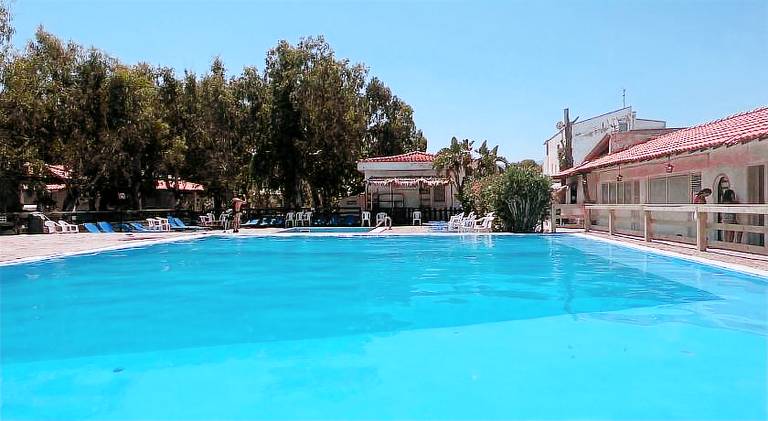 Patti Beach Resort — photo 2