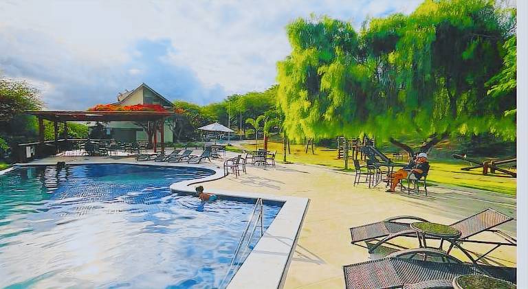 Apartment with pool — photo 2