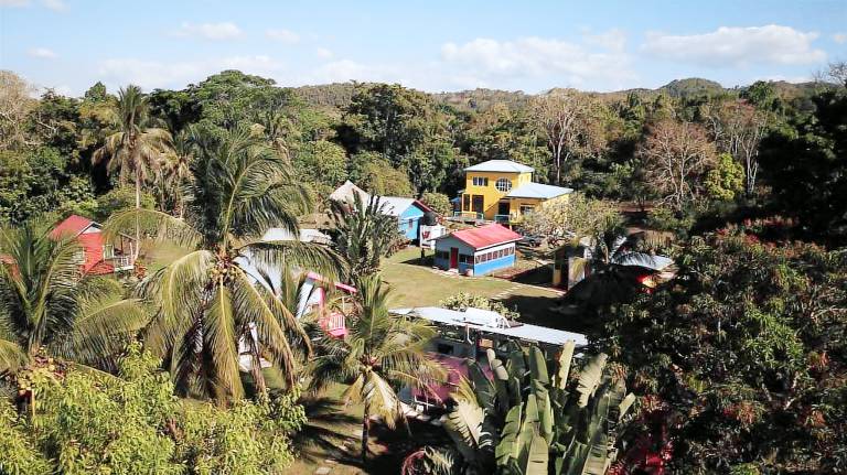 Hostel  Spanish Lookout