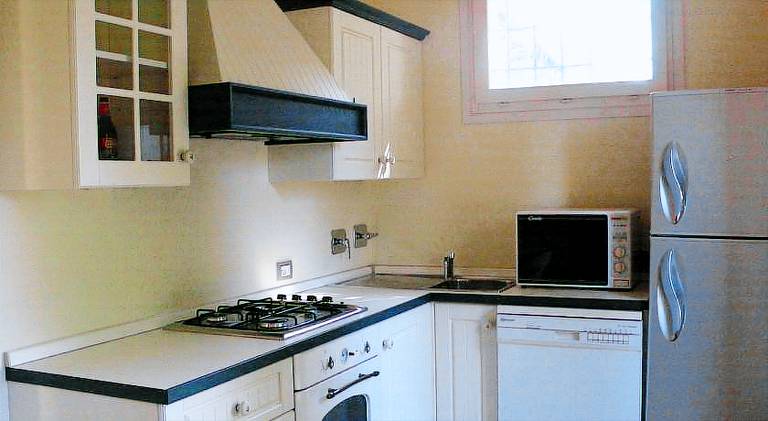 Il Fienile, casa vacanza in campagna con parcheggio privato e giardino privato, a 6 chilometri da Bo — photo 2