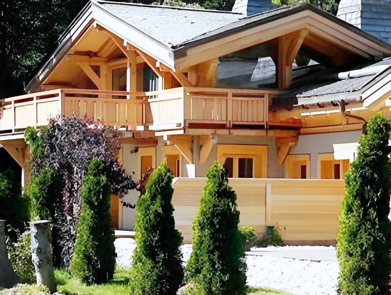 Les Rives d'Argentiere Luxury Chalet in Chamonix-Mont-Blanc