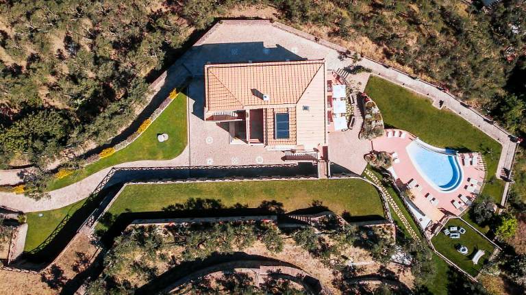 Fully equipped villa with patio, private pool & yard | Mountain view | Perfect for remote work | Pets are welcome — photo 3