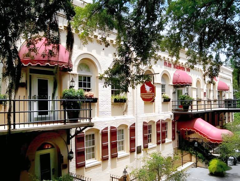 Olde Harbour Inn in Savannah, GA