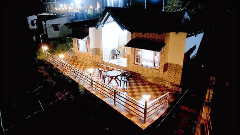 Villa with BBQ & yard | Good for workation | Pets allowed — photo 4