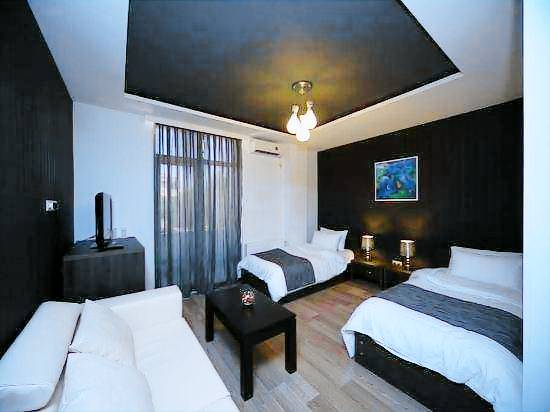 Continental Hotel — photo 5