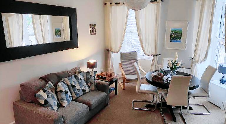 Holiday apartment with 3 rooms for 6 persons in Windermere