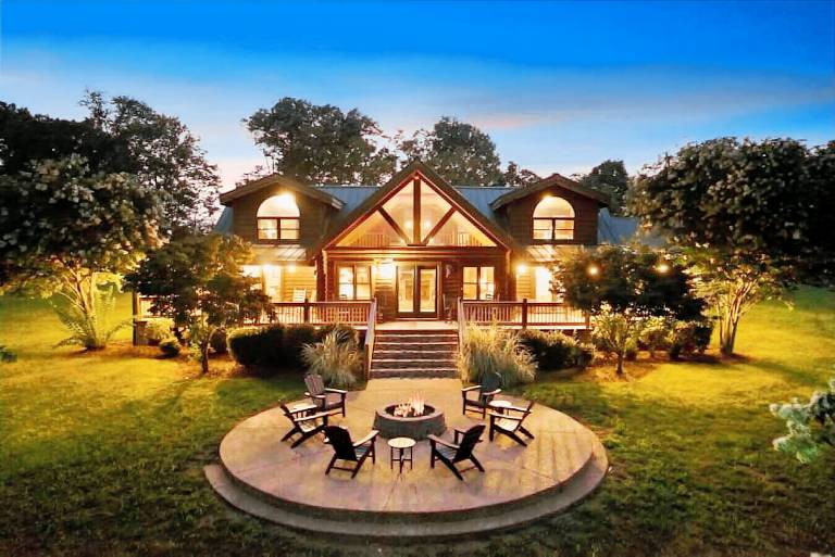 Cabin Gallatin