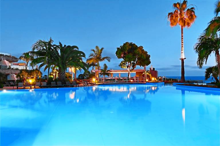 Pestana Carlton Madeira Ocean Resort Hotel — photo 2